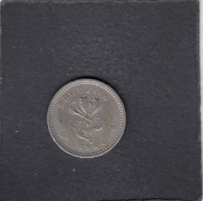 Beschrijving: 6 Pence LILY FLOWER